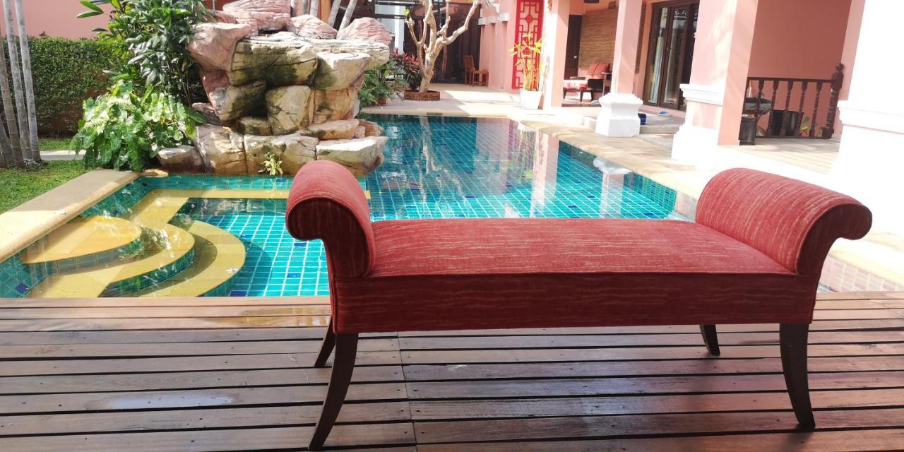 พระตำหนักวิลล่า 10 ห้องนอน พร้อมสระว่ายน้ำส่วนตัว Pattaya Eksteriør billede
